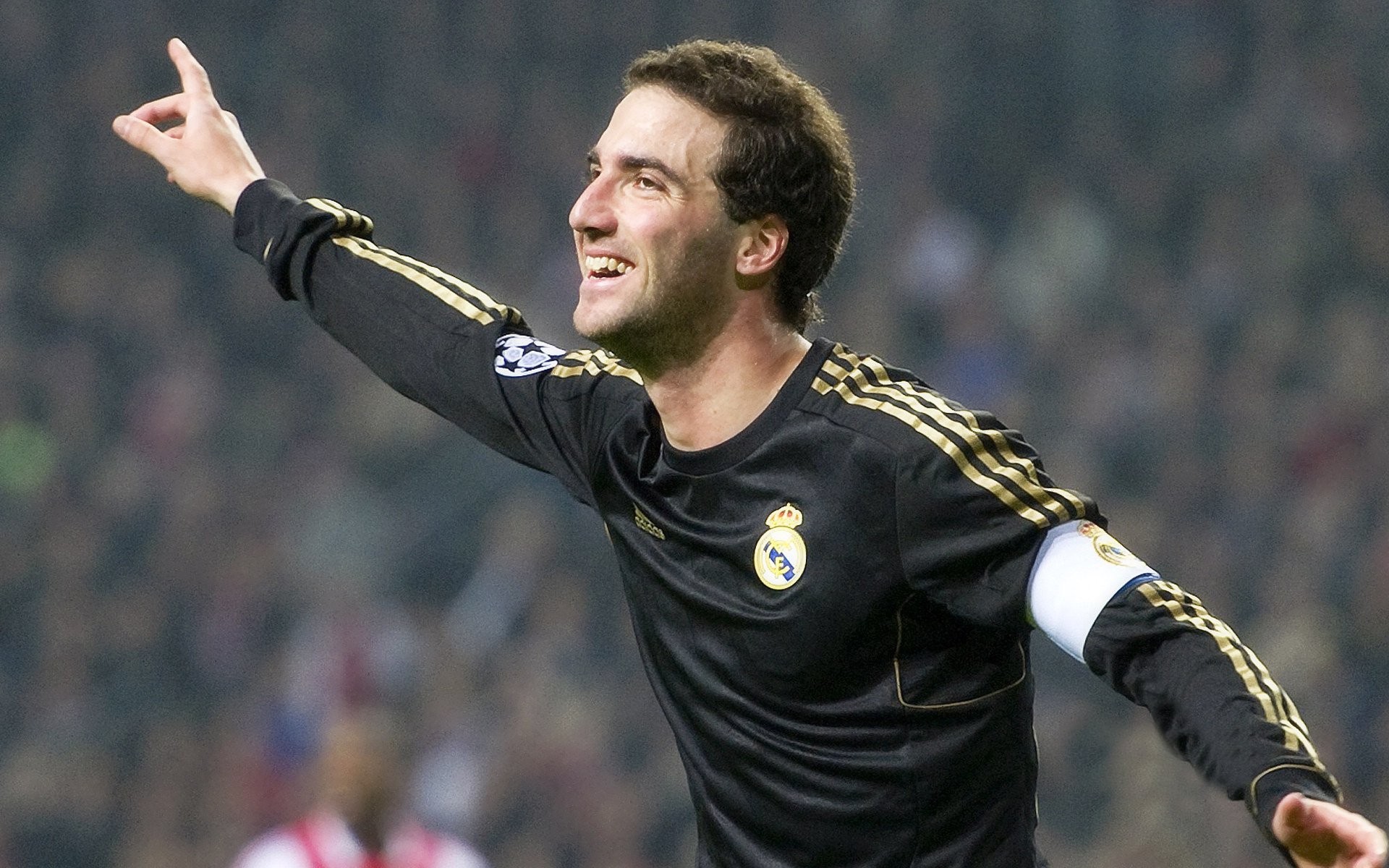 塞内加尔队三连胜小组第一出线，强势晋级淘汰赛，塞内加尔足球队阵容