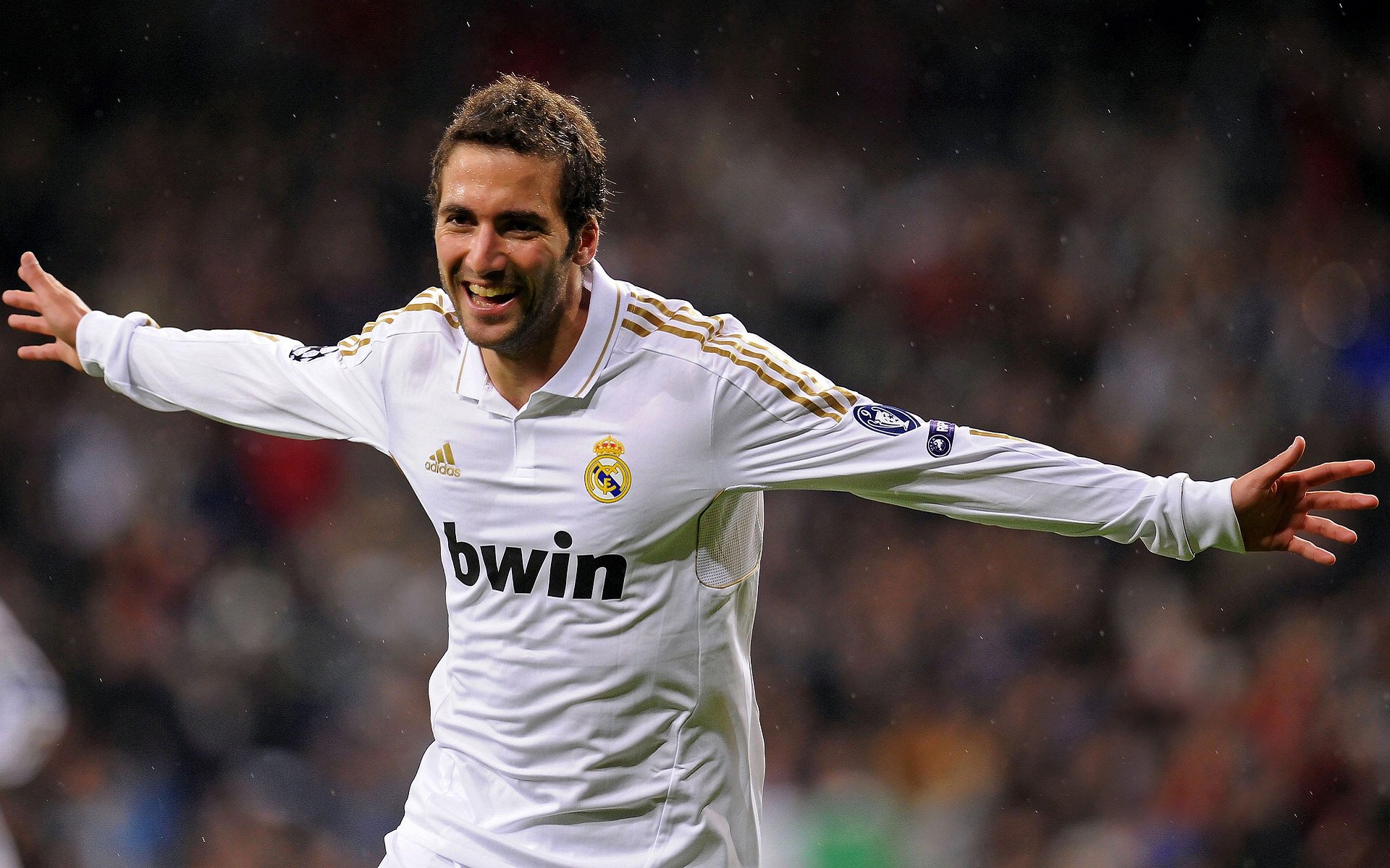 梅西射门如鬼魅，无敌射门技术难以拦截，梅西足球射门